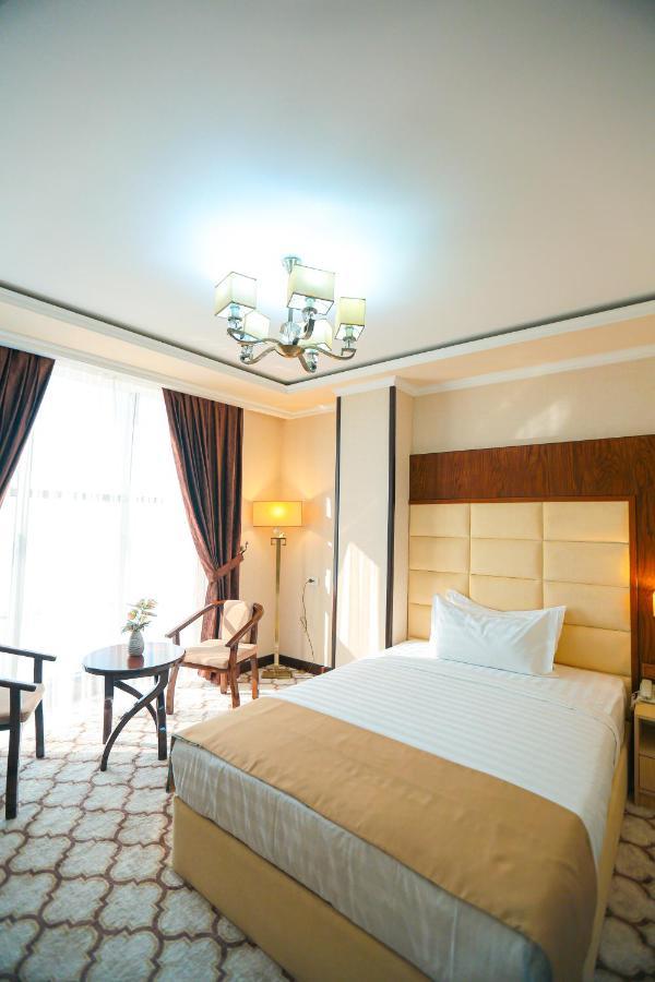 Royal Grand Hotel, Turkistan Exterior photo