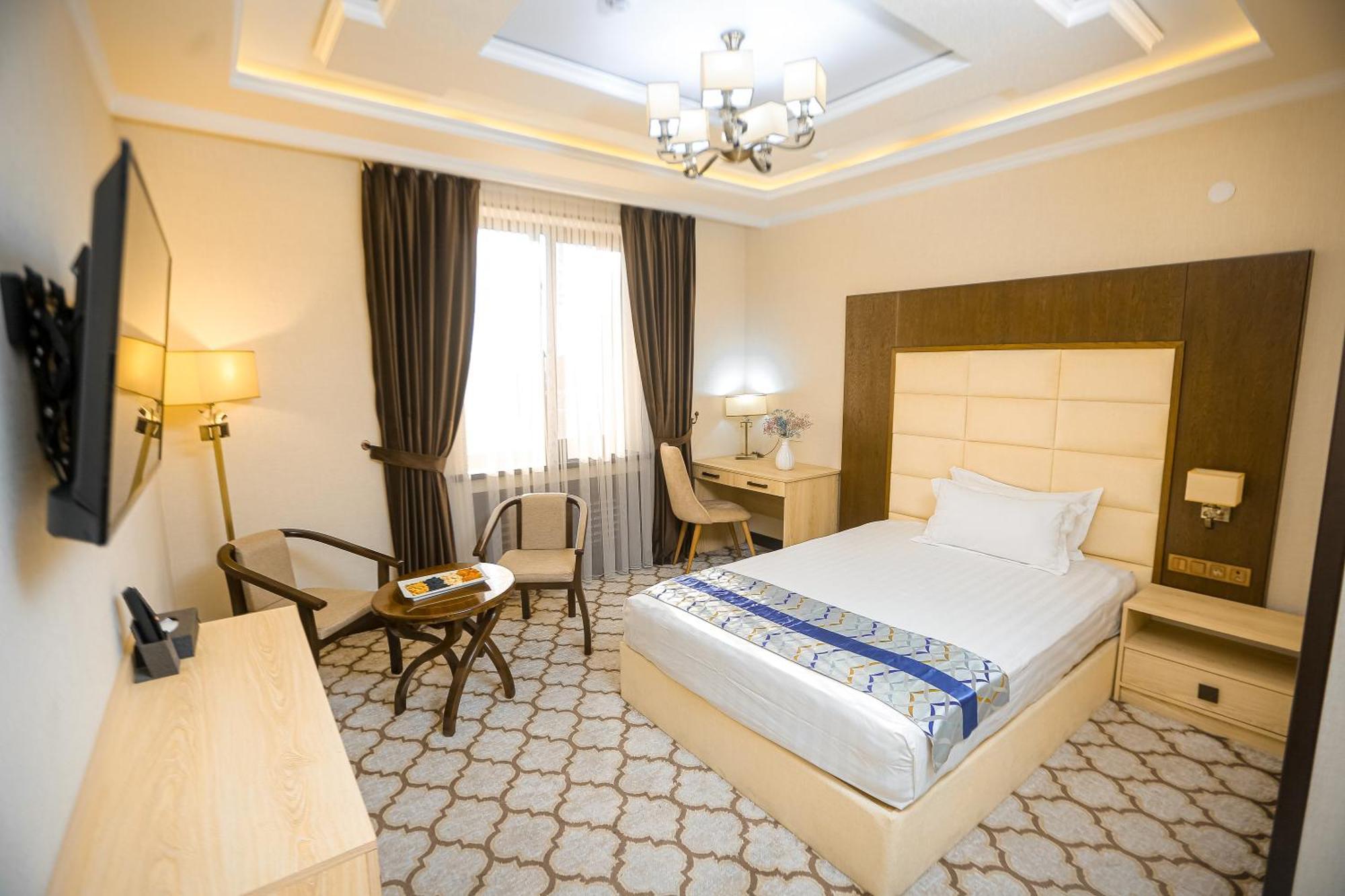 Royal Grand Hotel, Turkistan Exterior photo